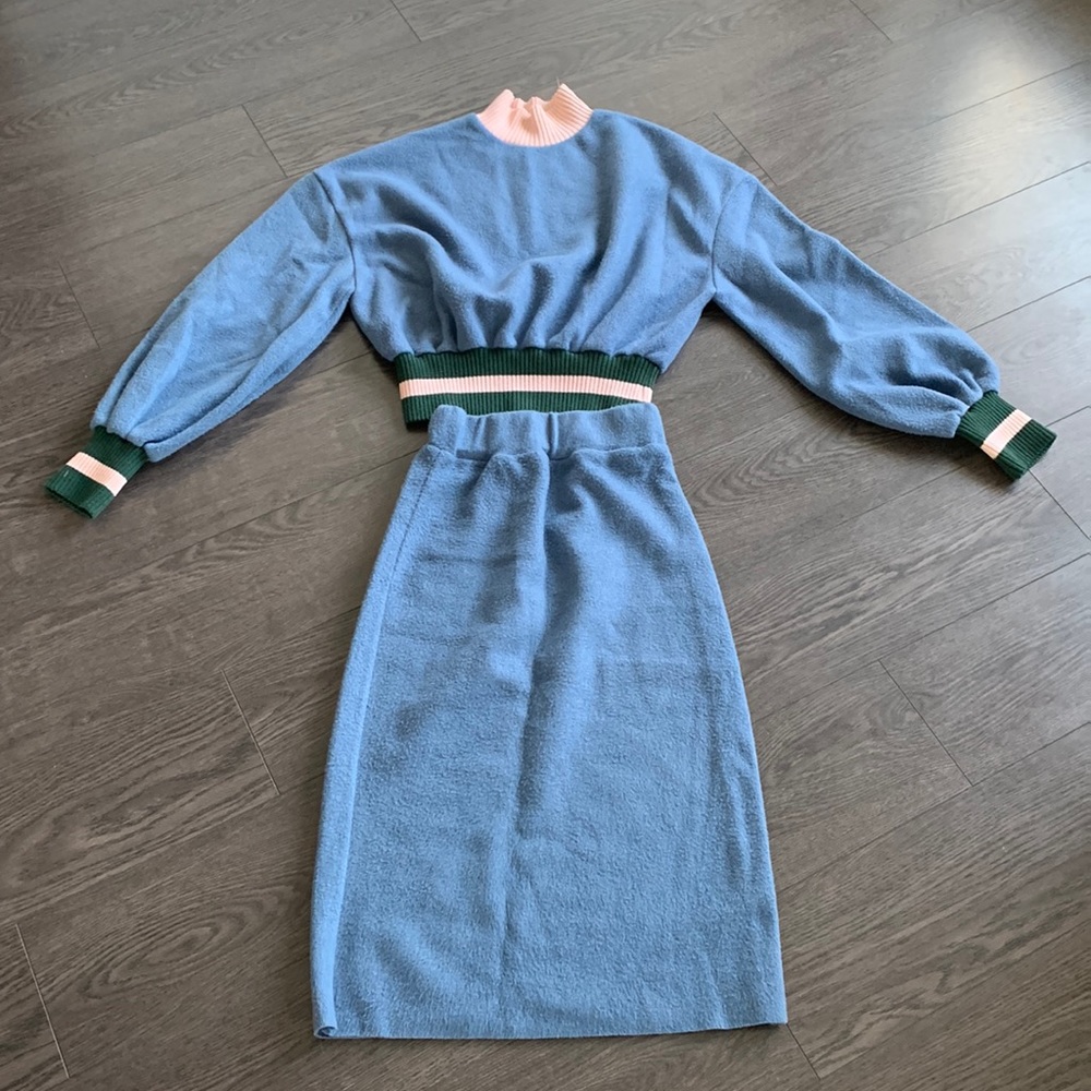 Cute set for sale